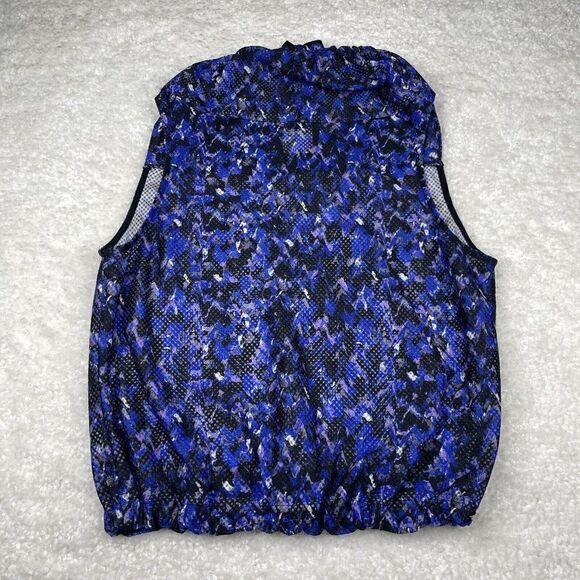 Fabletics Demi Lovato Darmara Vest Blue/Black - Picture 3 of 12